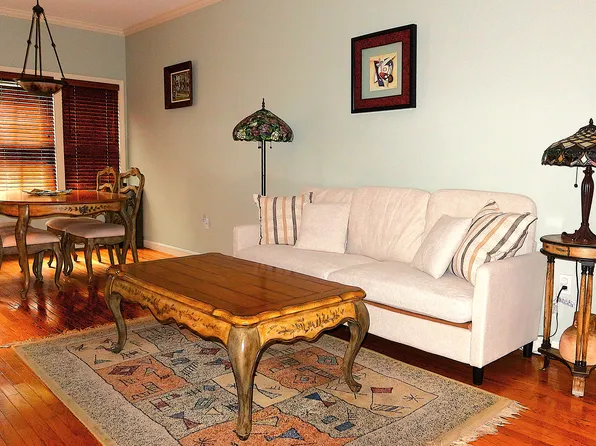 19 S Commons Cmns Unit B, Lincoln, MA 01773