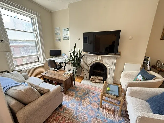 1 bed, 500 sqft, $2,950 — Photo 3