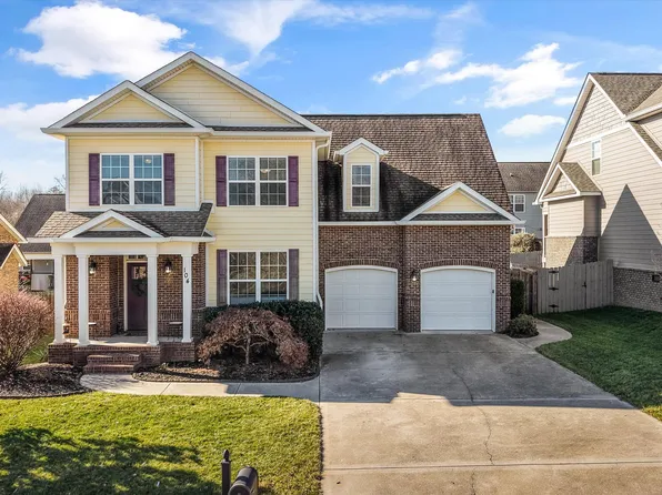 104 Crystal Cove Ln, Oak Ridge, TN 37830