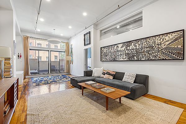 1st image of 105 Lexington Ave APT 1A