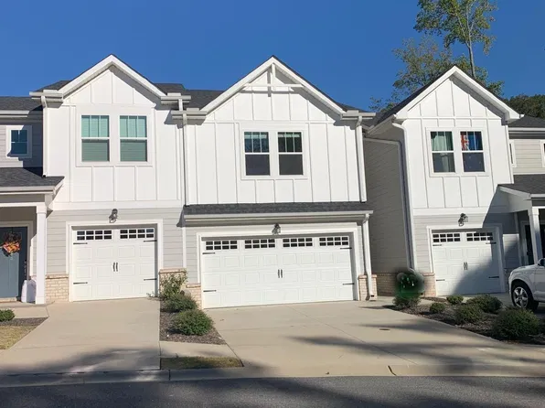75 Galley Ln, Greenville, SC 29607