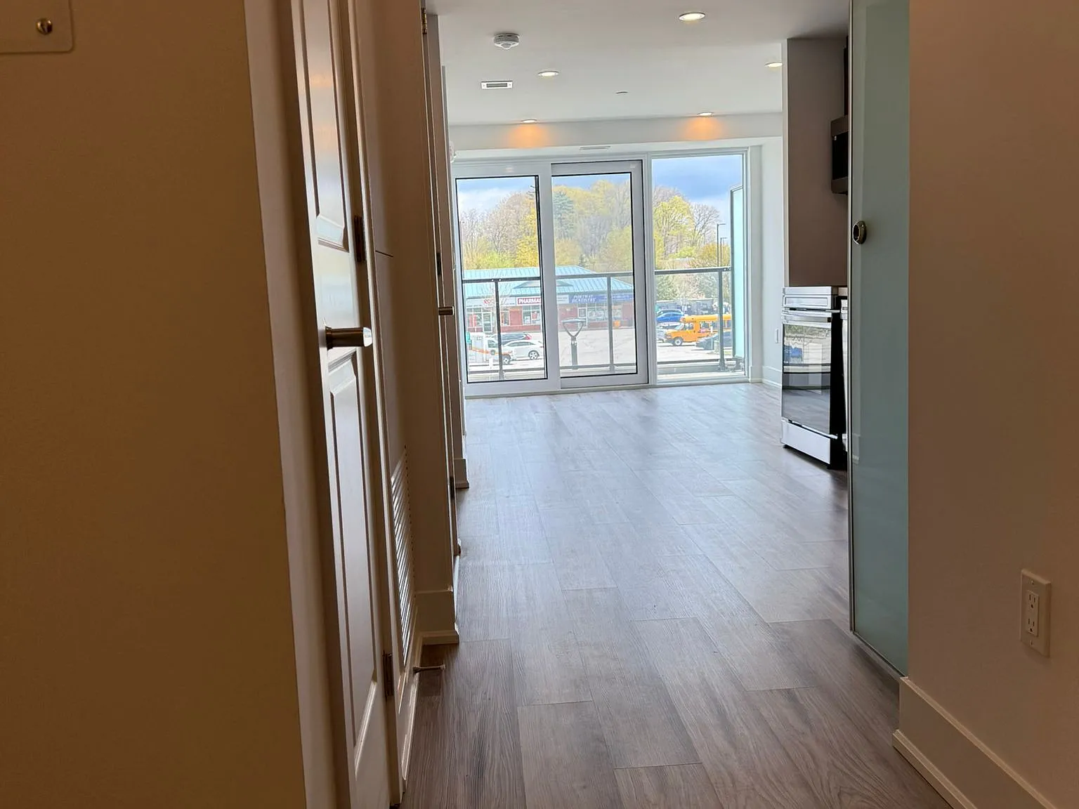 1 bed, $1,850 — Photo 2
