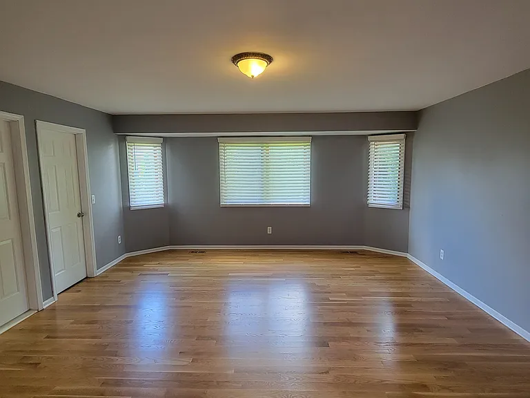 20393 Balmoral Dr — Photo 4