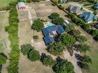 850 N Miller Rd, Mansfield, TX 76063