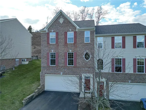 204 Broadstone Dr, Mars, PA 16046