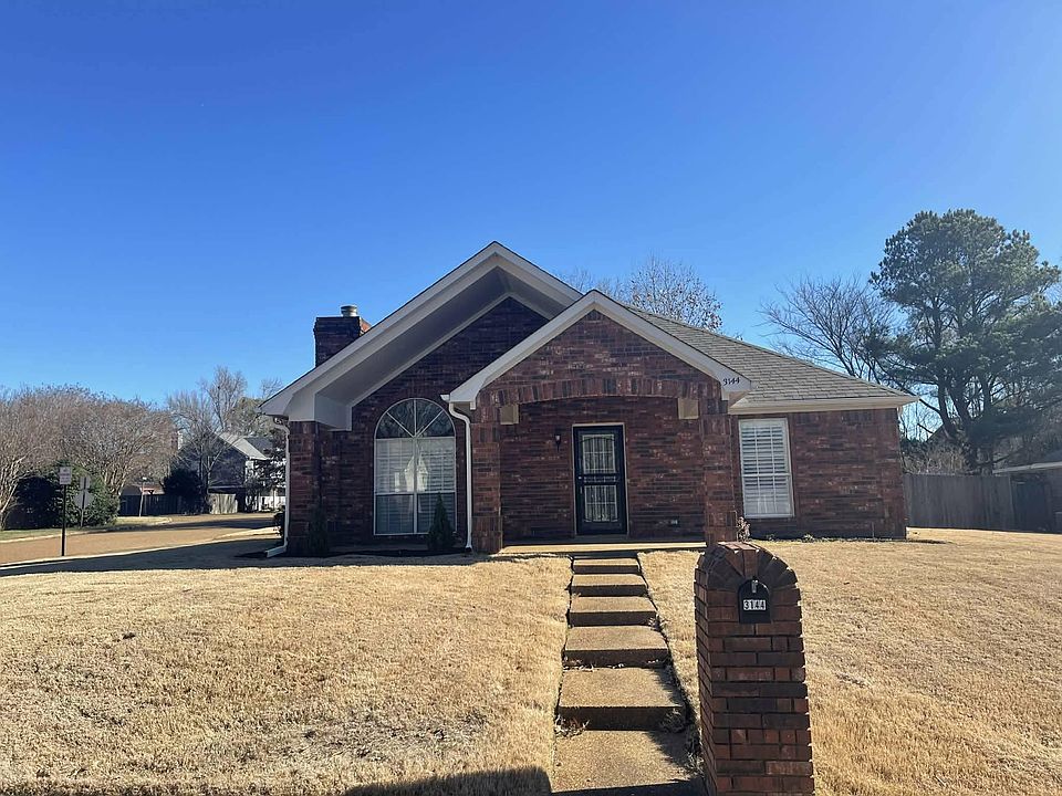 1st image of 3144 Clubview Dr