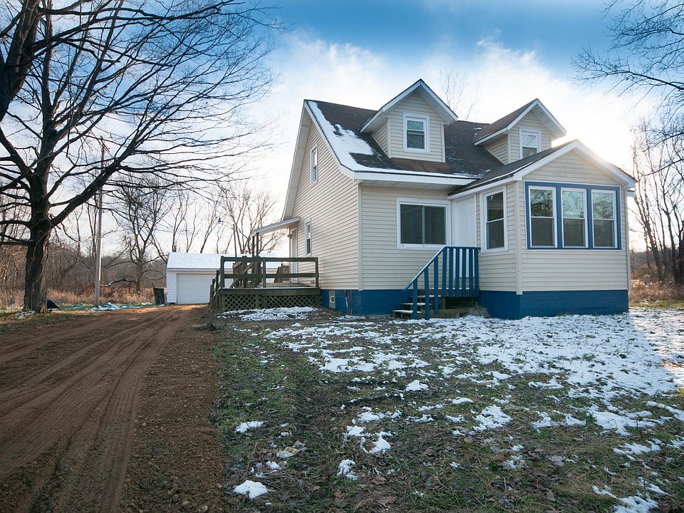 1st image of 46761 8th Ave