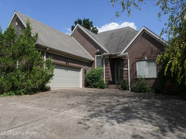 8005 Kendrick Crossing Ln, Louisville, KY 40291