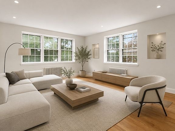3rd image of 12 Kilsyth Ter APT 33