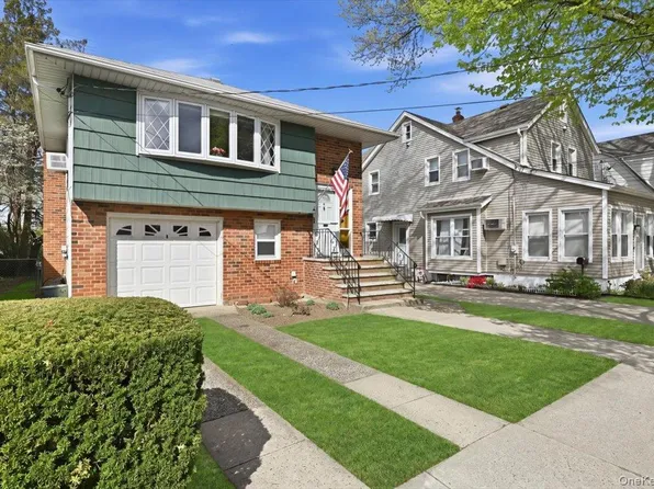 6 Brokaw Avenue, Floral Park, NY 11001