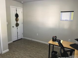 10335 Legacy Hl, San Antonio, TX 78240