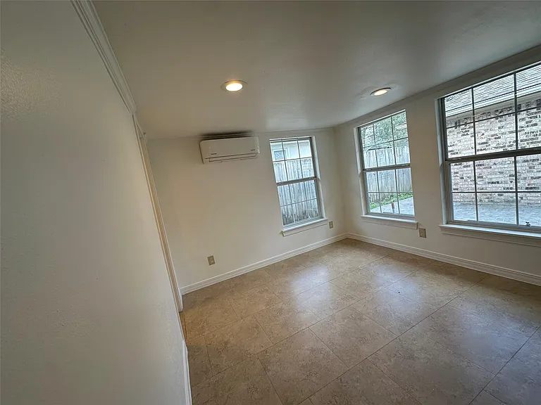 8522 Westview Dr — Photo 13