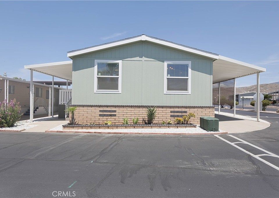 1st image of 45521 State Highway 74 Space 1