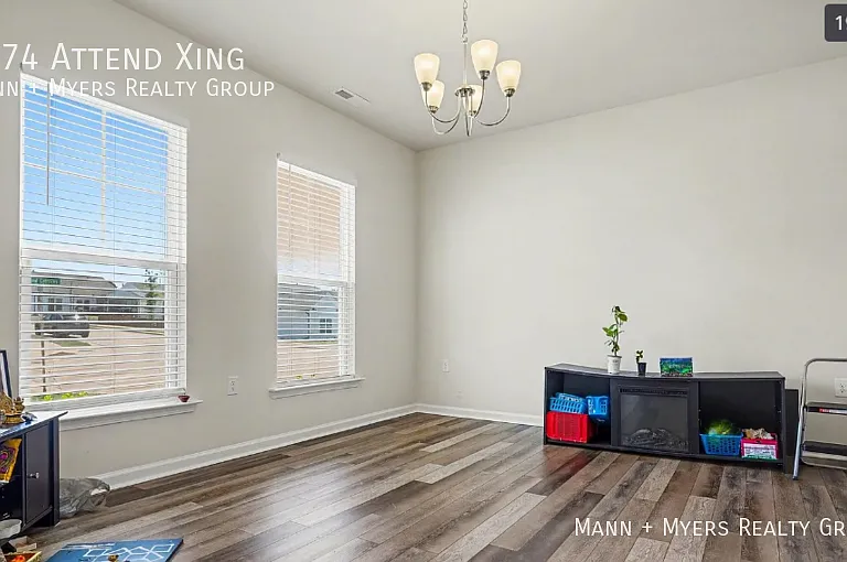 2174 Attend Xing — Photo 15