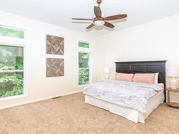 4th image of 10565 Nassau St