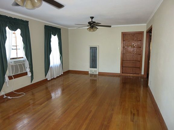 3rd image of 334 Keegan Dr