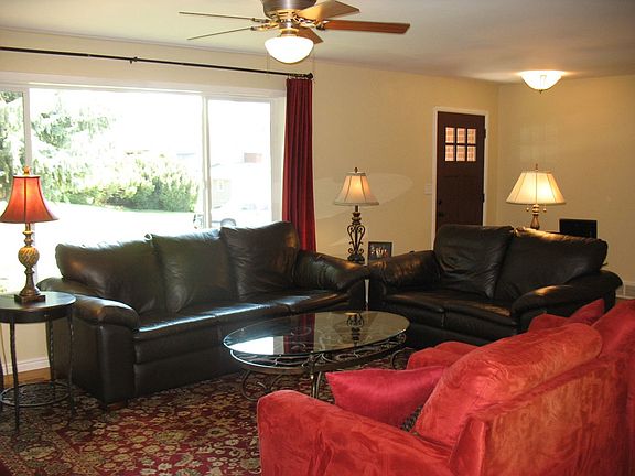 3rd image of 2861 E Cherry Blossom Ln