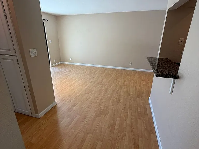 2827 Monument Blvd #24 — Photo 14