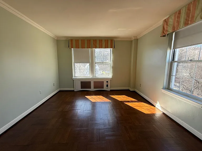 The Royal York Apartments — Photo 125