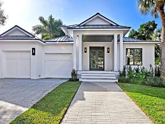 2nd image of 1920 Alta Vista St