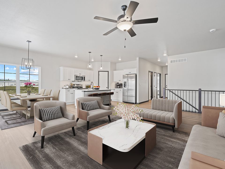 This photo has been virtually staged.