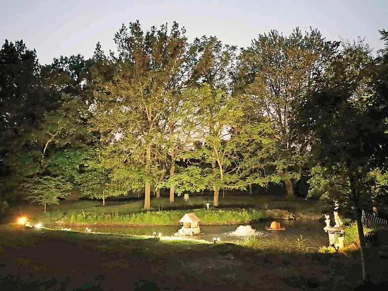 FULL YARD