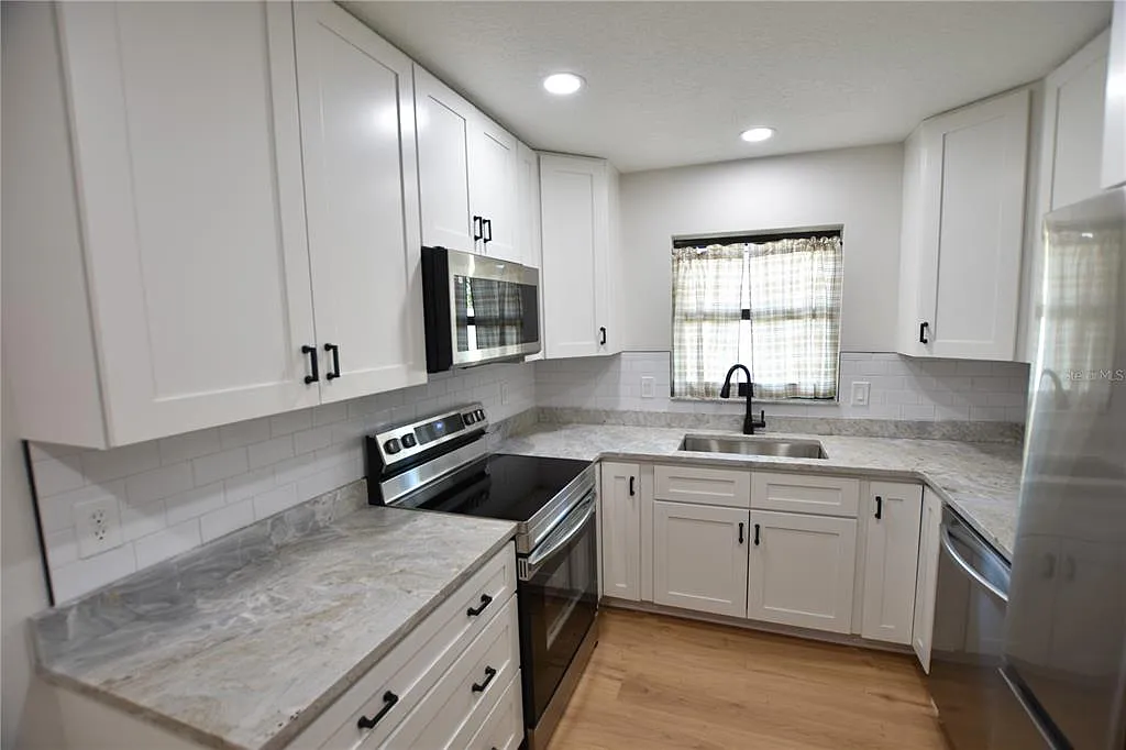 1 bed, 1.0 bath, 788 sqft, $1,800 — Photo 4