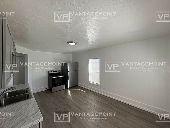 4th image of 139 W 7th Ave #3