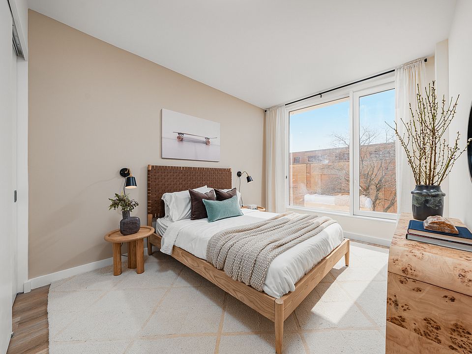 1st image of 21 Garden St #2D