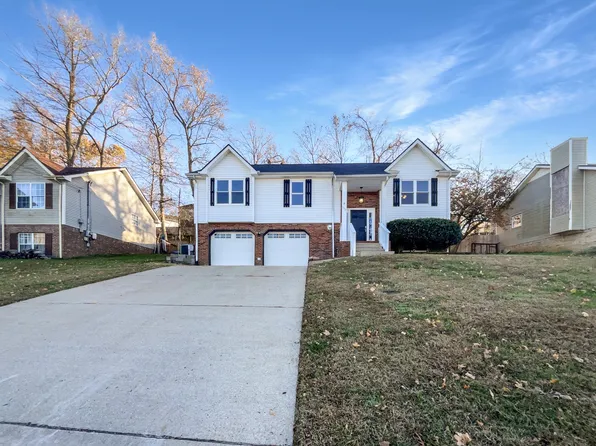 152 Whitehall Dr, Clarksville, TN 37042