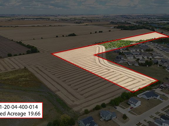 3rd image of Boulder Ridge Dr