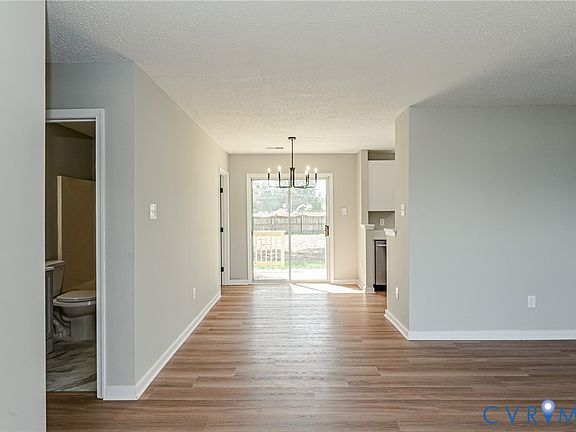 4th image of 3724 Arborgrove Ct