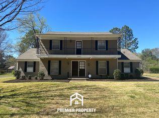 2099 Donnington Cv, Germantown, TN 38138