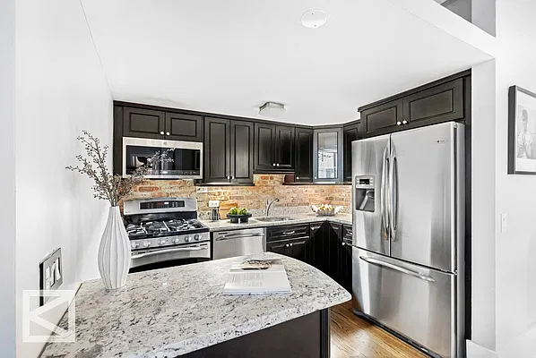 Kitchen, photo 1