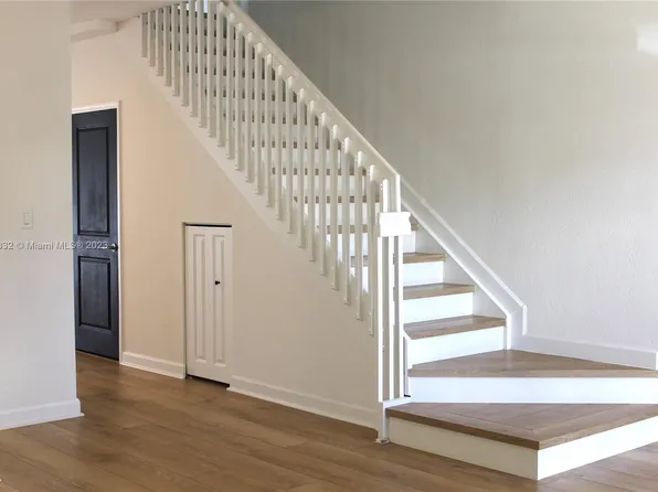 14750 SW 181st Ter, Miami, FL 33187