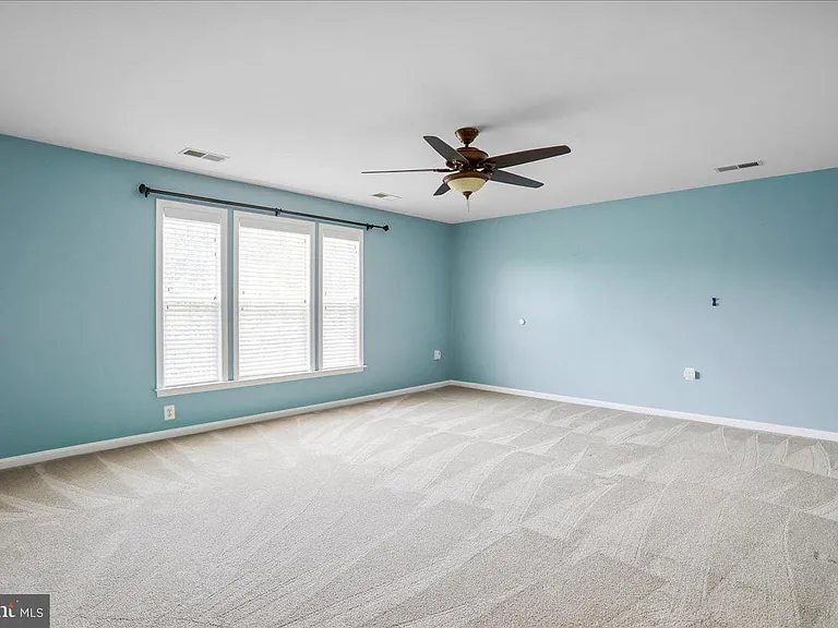 319 Morlyn Dr — Photo 34