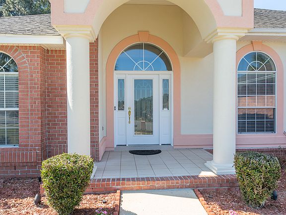 2nd image of 3041 Liana Ln