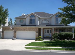 8385 S Stonefield Rd, Sandy, UT 84070