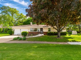 124 Naden Ct, Yorkville, IL 60560