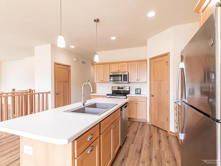 4208 Thrasher St — Photo 11
