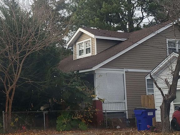 2nd image of 126 Lenox Ave