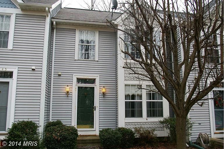 1st image of 1141 Robin Hill Ct