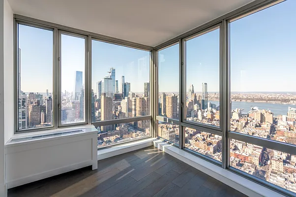 Rented by Greystar | media 1