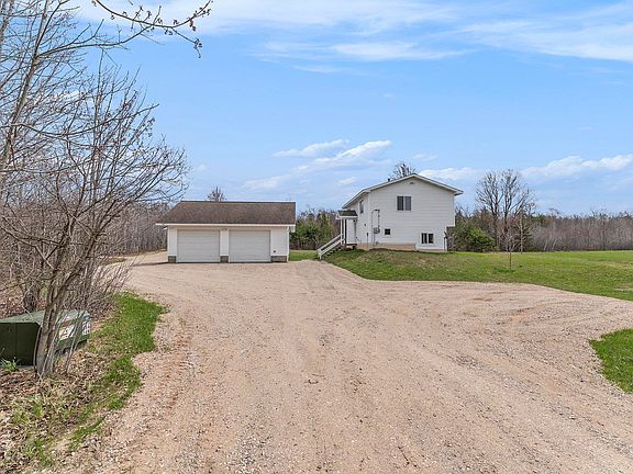 5th image of 19279 Saint Johns Rd