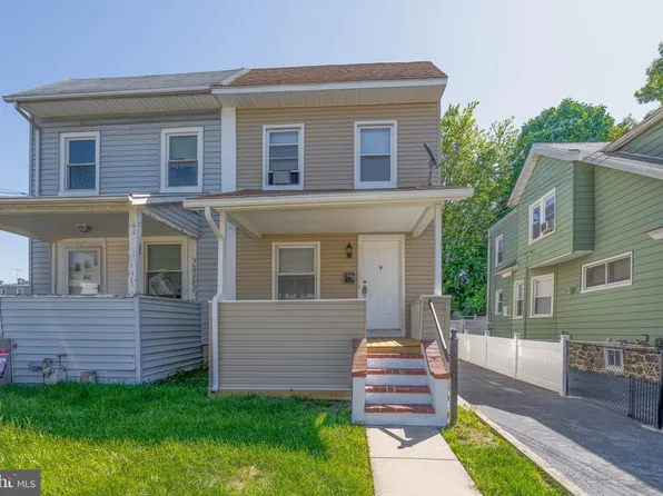 33 E Isabel 1/2 Ave, Glenolden, PA 19036