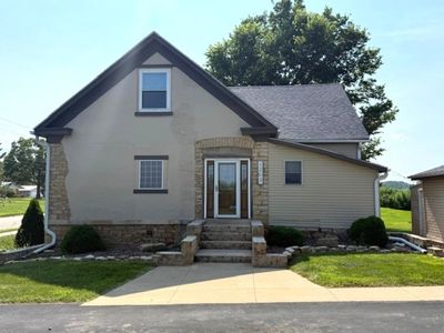 1203 State St, Bellevue, IA, 52031