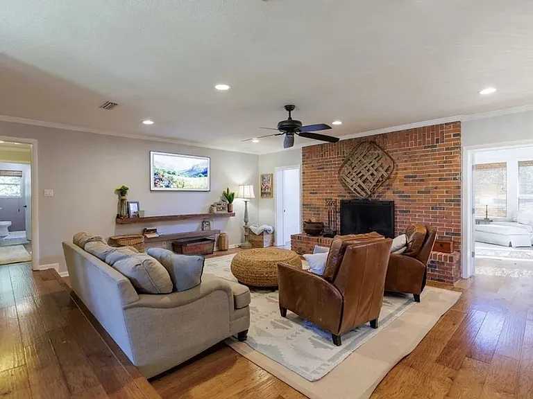 412 Terrace Blvd — Photo 17