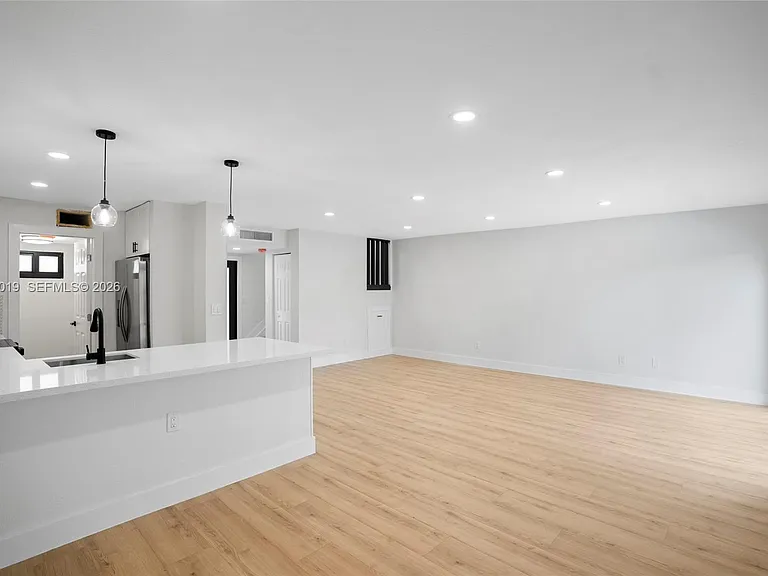 28015 SW 143rd Ct — Photo 6