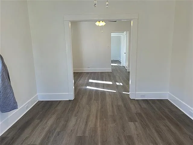 2 bed, 1.0 bath, 726 sqft, $1,400 — Photo 2
