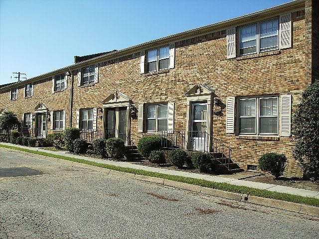 1st image of 719 E/bayview Blvd #26